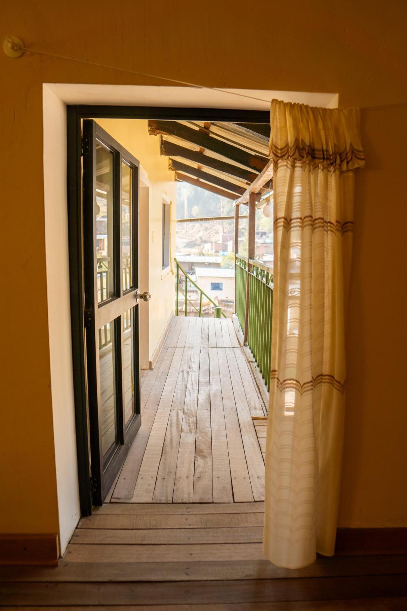 Lodge Pachamama & Restaurante Pitumarca Checacupe
